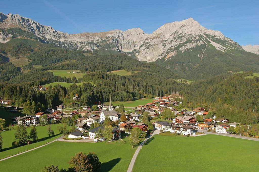 Ferienwohnungen Salvenmoser Johanna Шеффау-ам-Вільден-Кайзер Екстер'єр фото